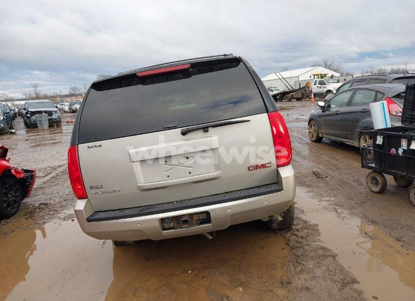 Photo 16 of 2008 Gmc Yukon SLT (VIN 1GKFK13058J104273)
