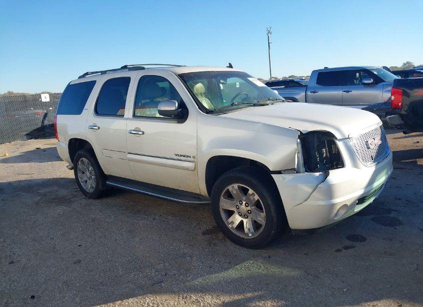2008 Gmc Yukon SLT (VIN 1GKFK13058R218694) main photo