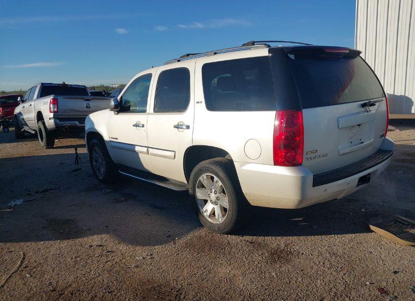 Photo 3 of 2008 Gmc Yukon SLT (VIN 1GKFK13058R218694)
