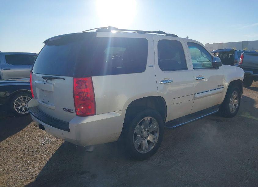 Photo 4 of 2008 Gmc Yukon SLT (VIN 1GKFK13058R218694)