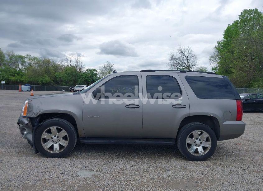 Photo 14 of 2007 Gmc Yukon SLT (VIN 1GKFK13077R129885)