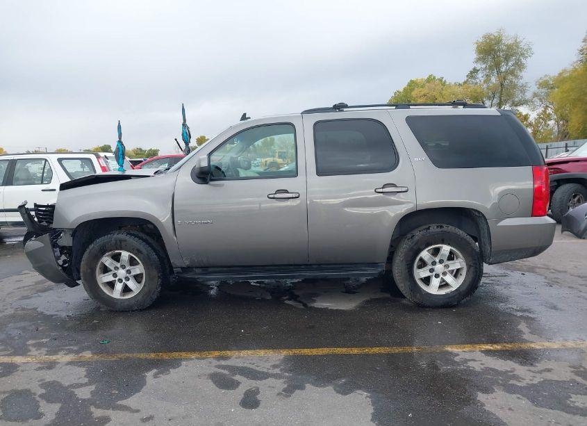 Photo 15 of 2007 Gmc Yukon SLT (VIN 1GKFK13087J365766)