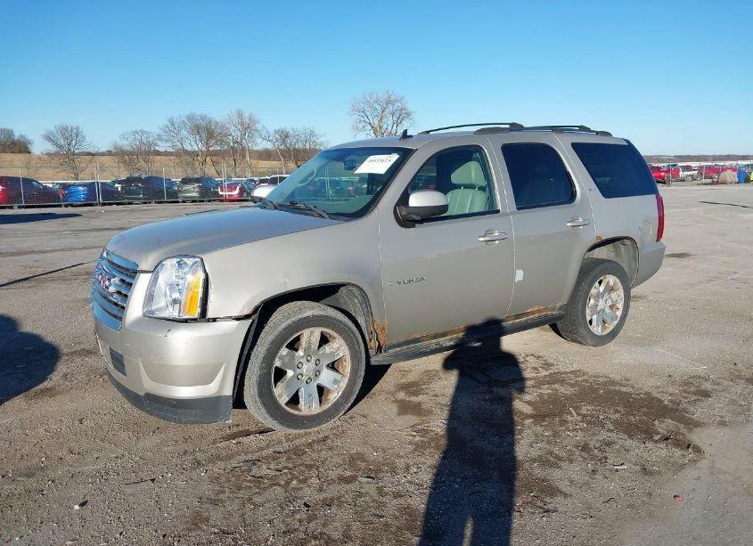 Photo 2 of 2007 Gmc Yukon SLT (VIN 1GKFK13097J106414)