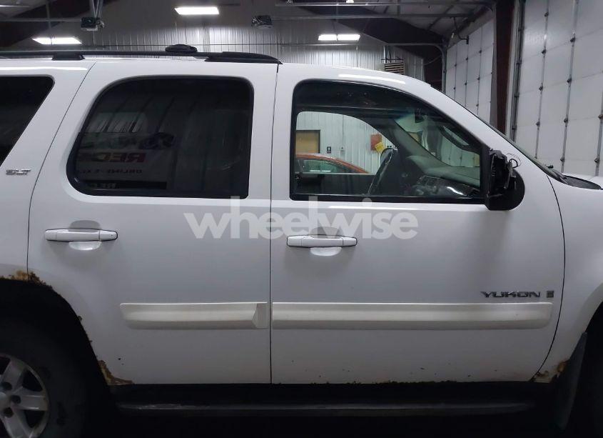 Photo 13 of 2007 Gmc Yukon SLT (VIN 1GKFK13097R335239)