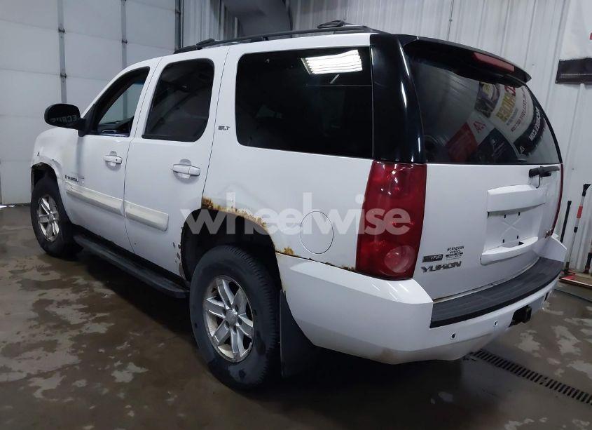Photo 3 of 2007 Gmc Yukon SLT (VIN 1GKFK13097R335239)