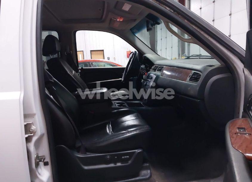 Photo 5 of 2007 Gmc Yukon SLT (VIN 1GKFK13097R335239)