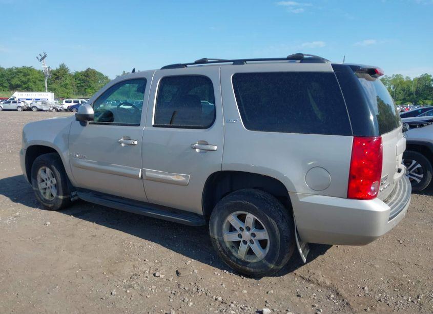 Photo 3 of 2008 Gmc Yukon SLT (VIN 1GKFK13098R104763)