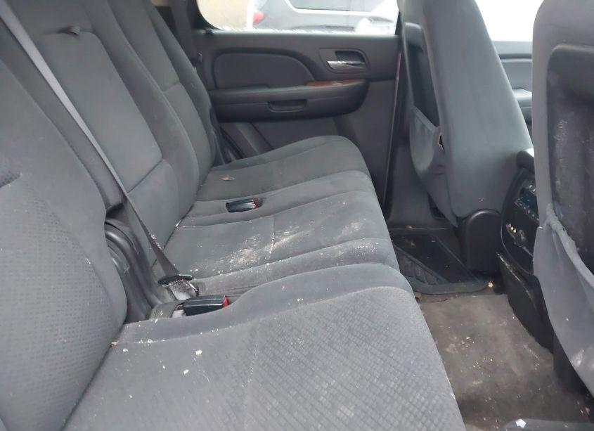 Photo 8 of 2008 Gmc Yukon SLE (VIN 1GKFK13098R199907)