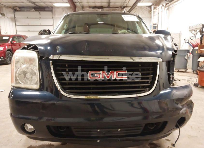 Photo 13 of 2007 Gmc Yukon SLT (VIN 1GKFK130X7J115798)