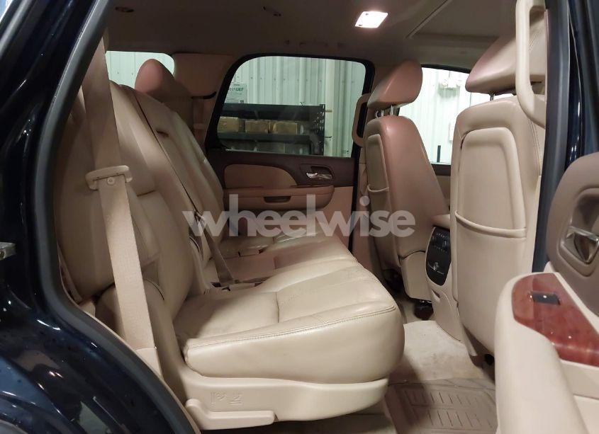 Photo 8 of 2007 Gmc Yukon SLT (VIN 1GKFK130X7J115798)