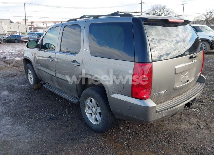 Photo 3 of 2007 Gmc Yukon (VIN 1GKFK130X7R120615)