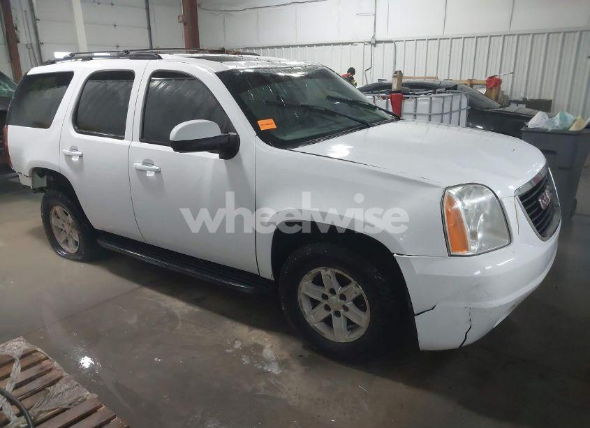 2007 Gmc Yukon SLT (VIN 1GKFK130X7R203221) main photo