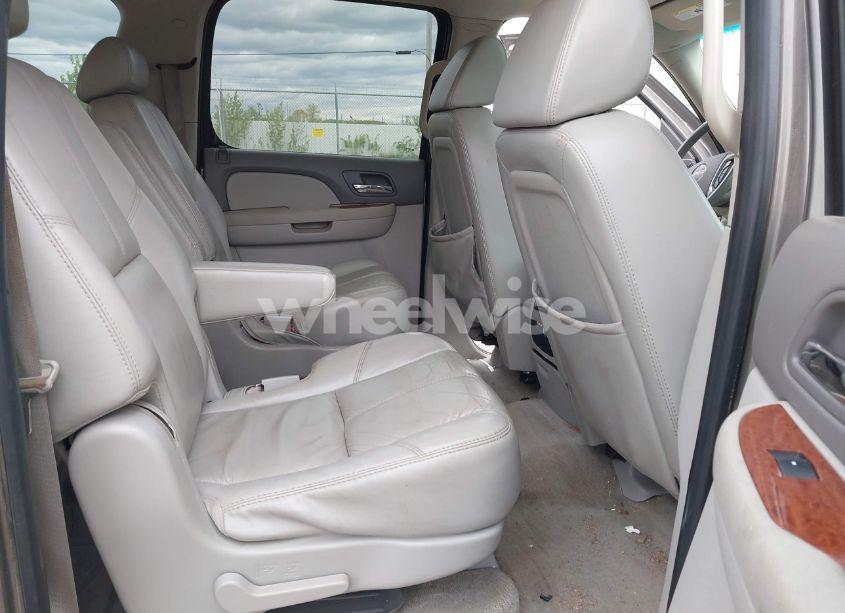 Photo 8 of 2007 Gmc Yukon XL 1500 SLT (VIN 1GKFK16307J382809)