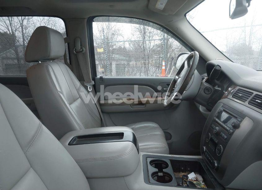 Photo 5 of 2007 Gmc Yukon XL 1500 SLT (VIN 1GKFK16347J354298)