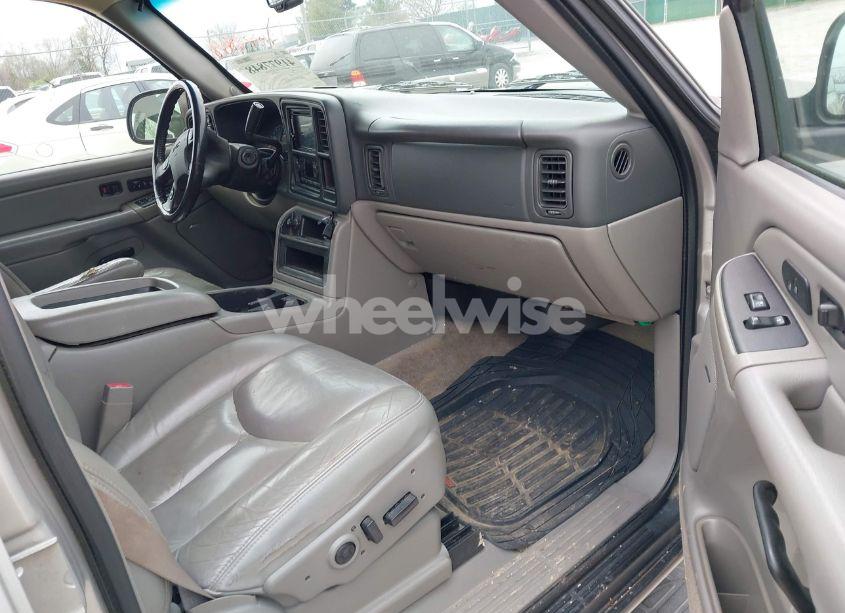 Photo 5 of 2005 Gmc Yukon XL 1500 SLT (VIN 1GKFK16Z95J181203)