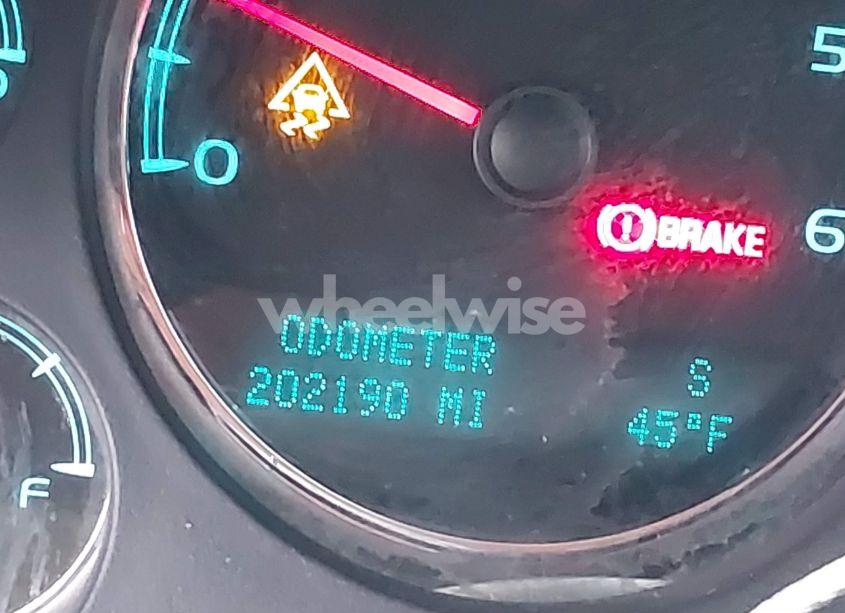 Photo 15 of 2009 Gmc Yukon XL 1500 SLT2 (VIN 1GKFK36339R130911)