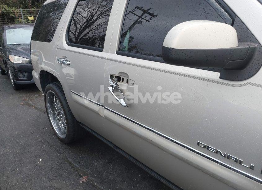 Photo 12 of 2007 Gmc Yukon DENALI (VIN 1GKFK63807J330500)