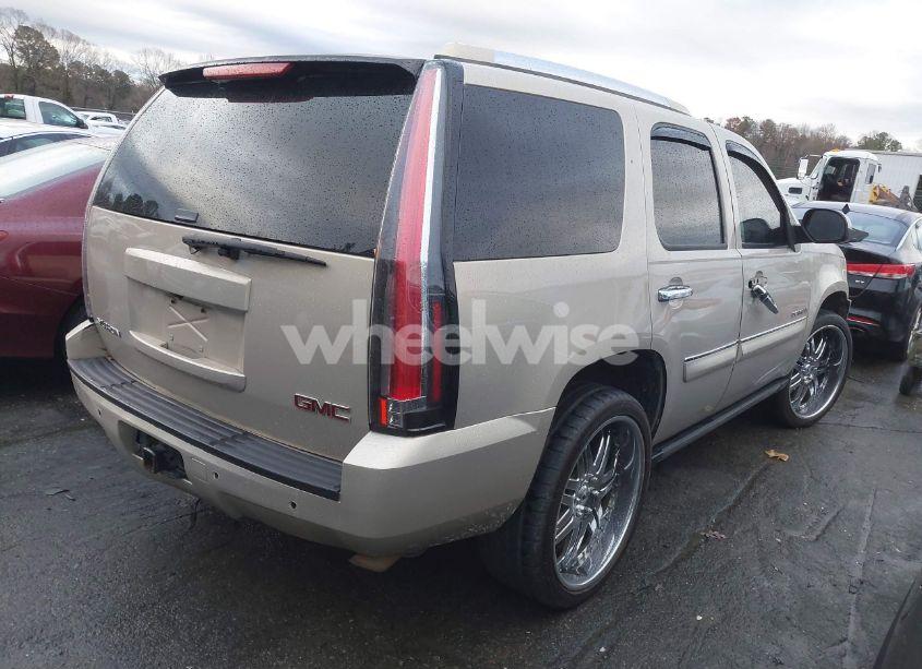 Photo 4 of 2007 Gmc Yukon DENALI (VIN 1GKFK63807J330500)