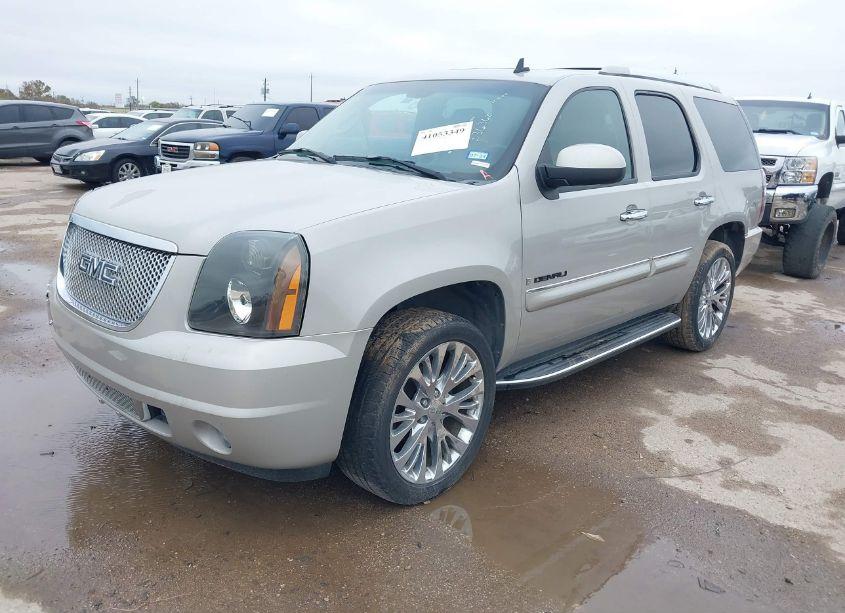 Photo 2 of 2007 Gmc Yukon DENALI (VIN 1GKFK63807J336362)