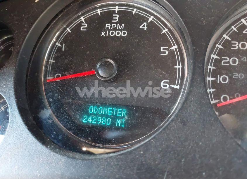 Photo 15 of 2008 Gmc Yukon DENALI (VIN 1GKFK63818J145535)