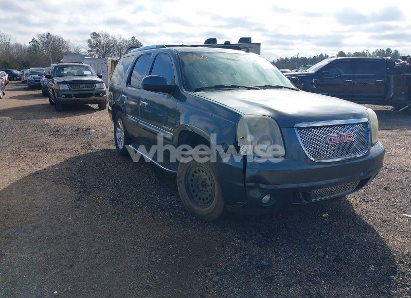 2007 Gmc Yukon DENALI (VIN 1GKFK63827J168661) main photo