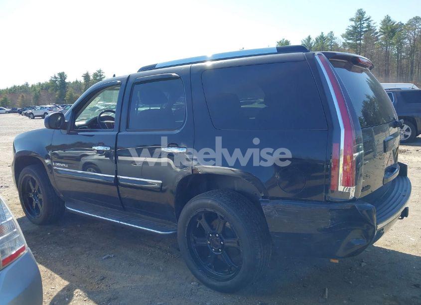 Photo 14 of 2007 Gmc Yukon DENALI (VIN 1GKFK63827J265939)