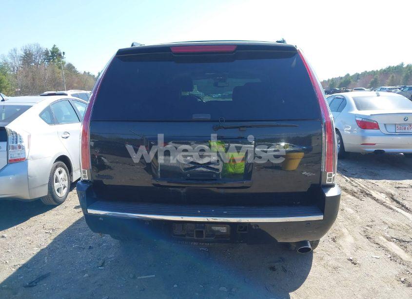 Photo 16 of 2007 Gmc Yukon DENALI (VIN 1GKFK63827J265939)