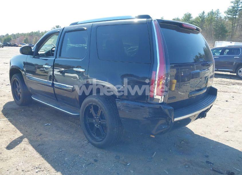 Photo 3 of 2007 Gmc Yukon DENALI (VIN 1GKFK63827J265939)