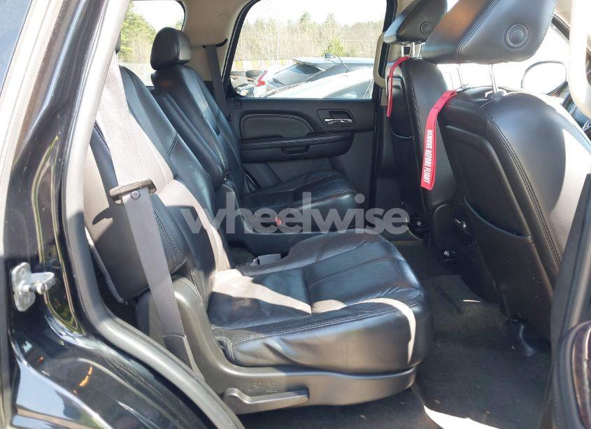 Photo 8 of 2007 Gmc Yukon DENALI (VIN 1GKFK63827J265939)