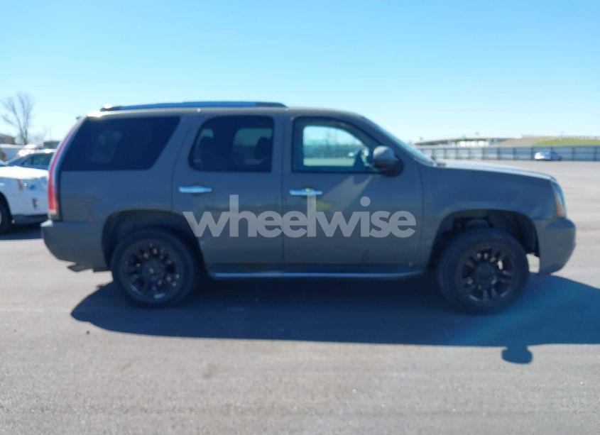Photo 13 of 2008 Gmc Yukon DENALI (VIN 1GKFK63838J132253)