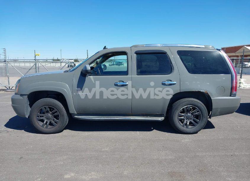 Photo 14 of 2008 Gmc Yukon DENALI (VIN 1GKFK63838J132253)