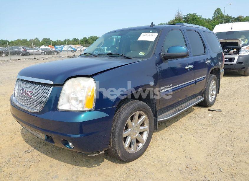 Photo 2 of 2007 Gmc Yukon DENALI (VIN 1GKFK63847J313456)