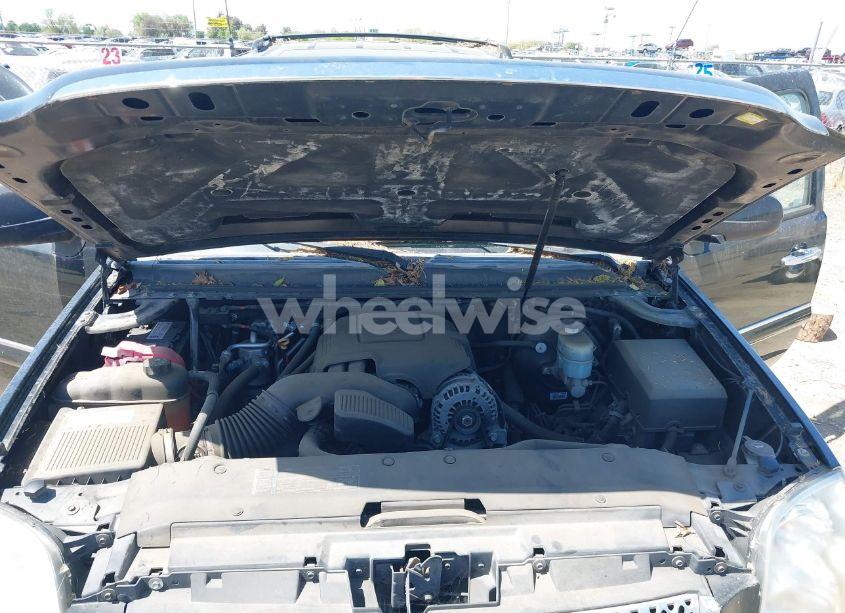 Photo 10 of 2008 Gmc Yukon DENALI (VIN 1GKFK63848J210877)