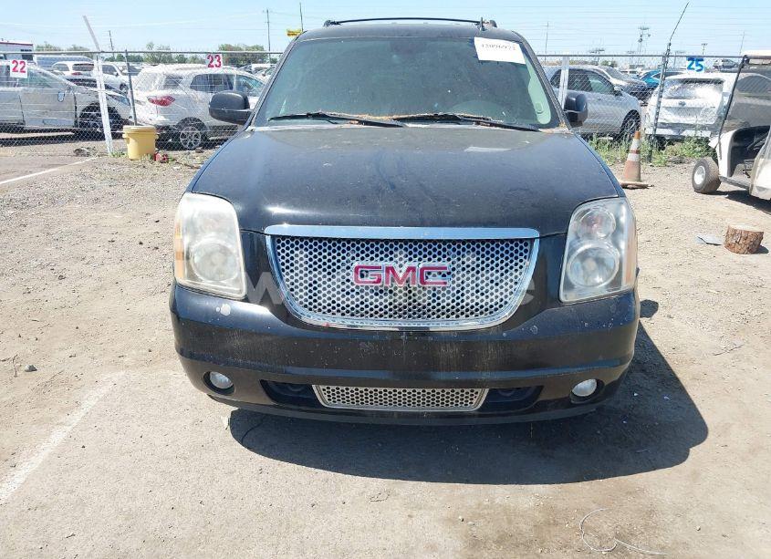 Photo 6 of 2008 Gmc Yukon DENALI (VIN 1GKFK63848J210877)