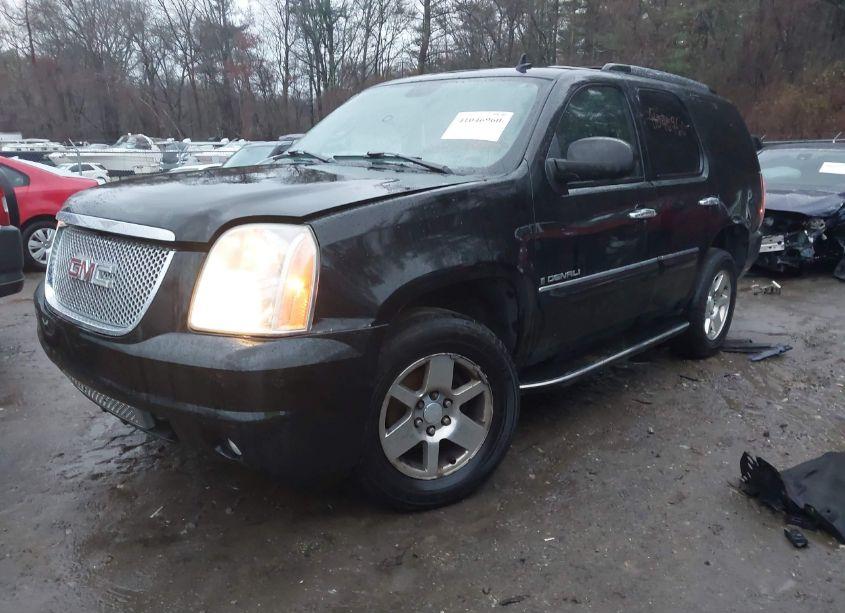 Photo 2 of 2007 Gmc Yukon DENALI (VIN 1GKFK63857J332484)
