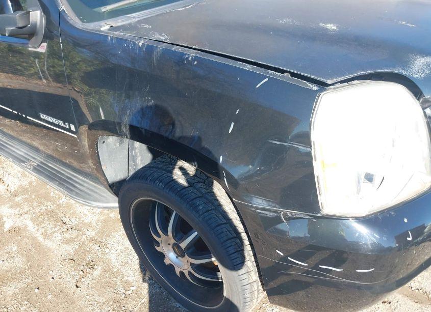 Photo 19 of 2007 Gmc Yukon DENALI (VIN 1GKFK63857J336597)