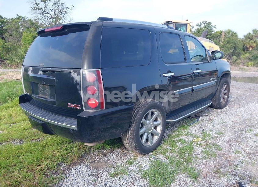 Photo 4 of 2007 Gmc Yukon DENALI (VIN 1GKFK63867J169635)