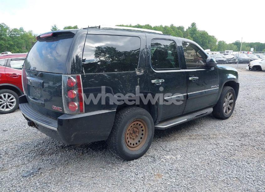 Photo 4 of 2007 Gmc Yukon DENALI (VIN 1GKFK63867J279116)