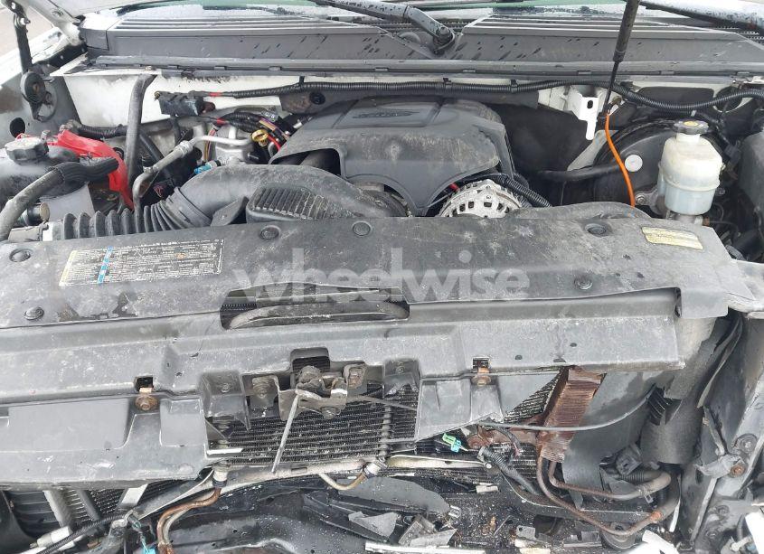 Photo 10 of 2007 Gmc Yukon DENALI (VIN 1GKFK63867J376560)