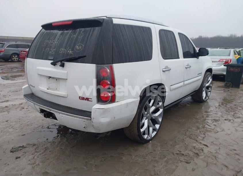 Photo 4 of 2007 Gmc Yukon DENALI (VIN 1GKFK63867J379541)