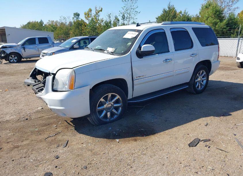 Photo 2 of 2008 Gmc Yukon DENALI (VIN 1GKFK63868J108352)