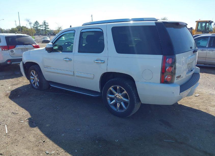 Photo 3 of 2008 Gmc Yukon DENALI (VIN 1GKFK63868J108352)