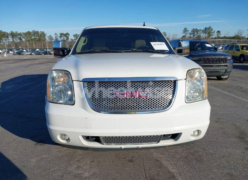 Photo 12 of 2008 Gmc Yukon DENALI (VIN 1GKFK63868J132182)