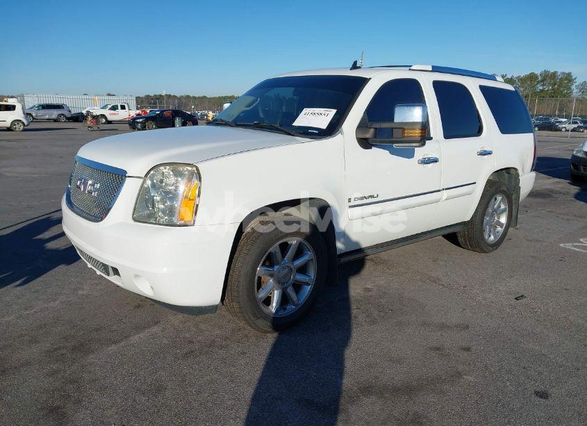 Photo 2 of 2008 Gmc Yukon DENALI (VIN 1GKFK63868J132182)