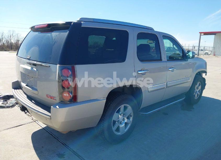 Photo 4 of 2007 Gmc Yukon DENALI (VIN 1GKFK63877J189473)