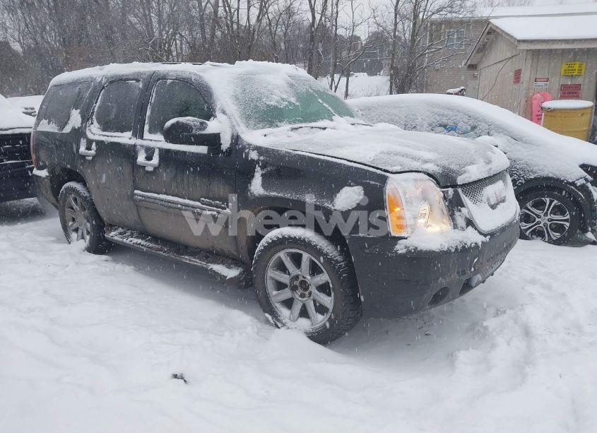 2007 Gmc Yukon DENALI (VIN 1GKFK63877J301107) main photo