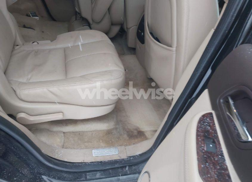 Photo 8 of 2007 Gmc Yukon DENALI (VIN 1GKFK63877J301107)