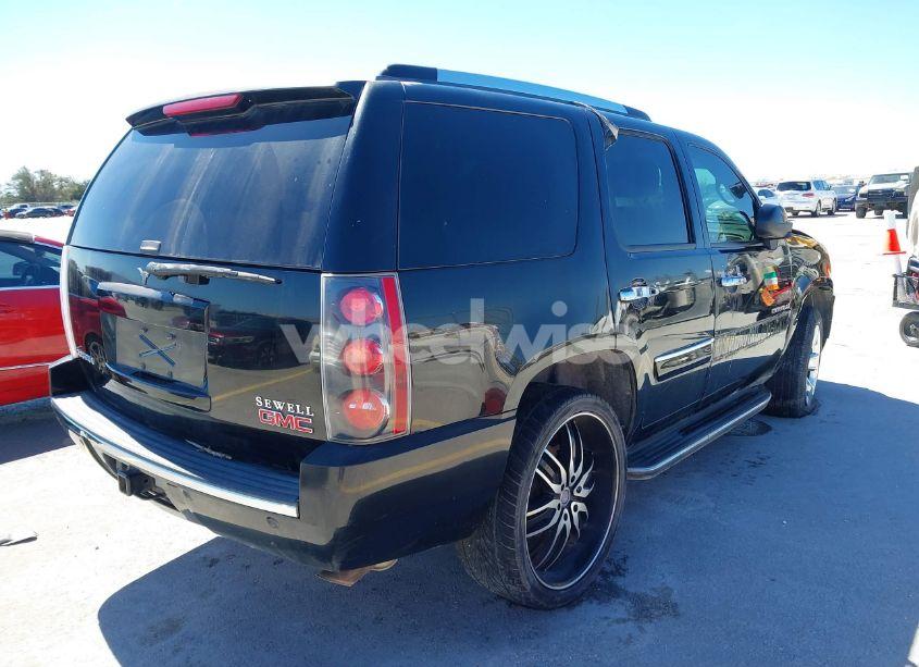 Photo 4 of 2007 Gmc Yukon DENALI (VIN 1GKFK63877J400168)