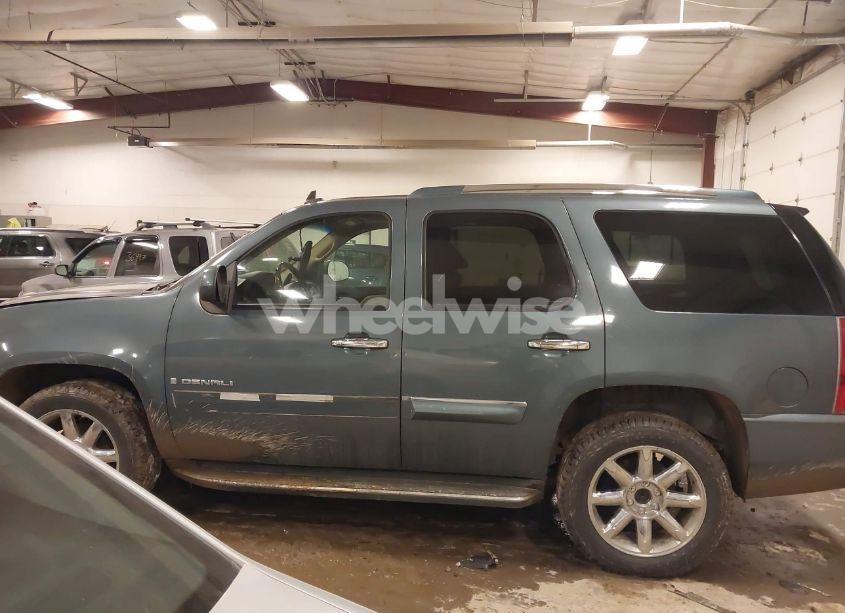 Photo 15 of 2008 Gmc Yukon DENALI (VIN 1GKFK63888J139022)