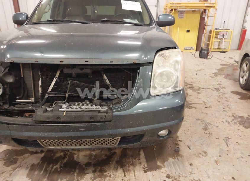 Photo 6 of 2008 Gmc Yukon DENALI (VIN 1GKFK63888J139022)